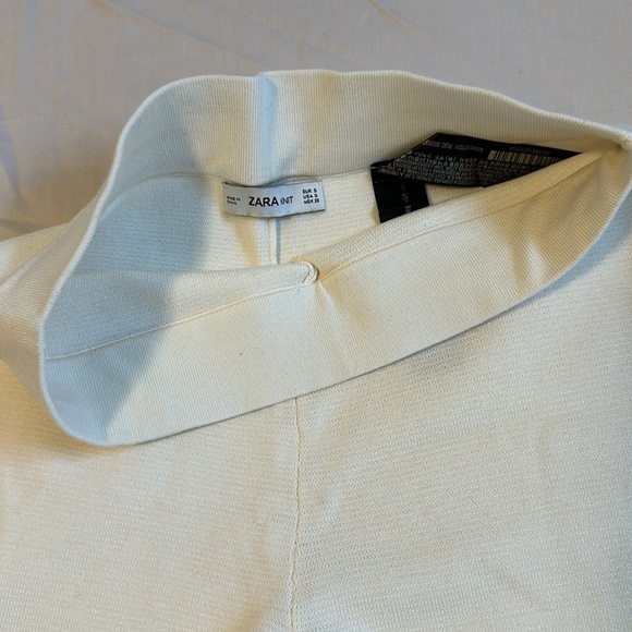 Zara knit pants size sm, off-white color, excellent condition. Worn once. - Picture 3 of 4